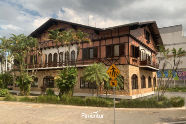 Semana Santa em Balneário Camburiú & Florianópolis