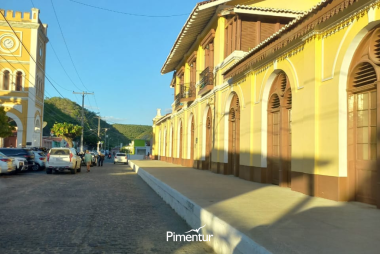 Encante-se com a beleza dos Cânios de Xingó do Velho Chico